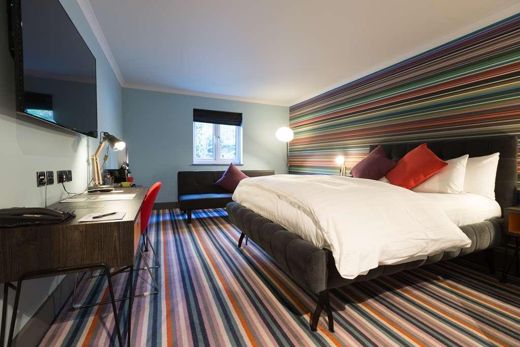 Village Hotel Birmingham دادلي الغرفة الصورة