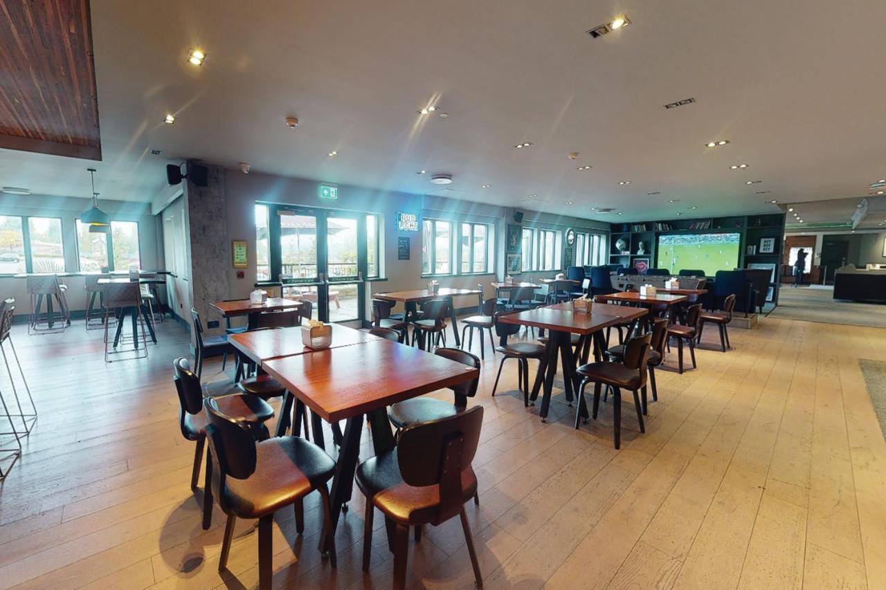 Village Hotel Birmingham دادلي المظهر الخارجي الصورة