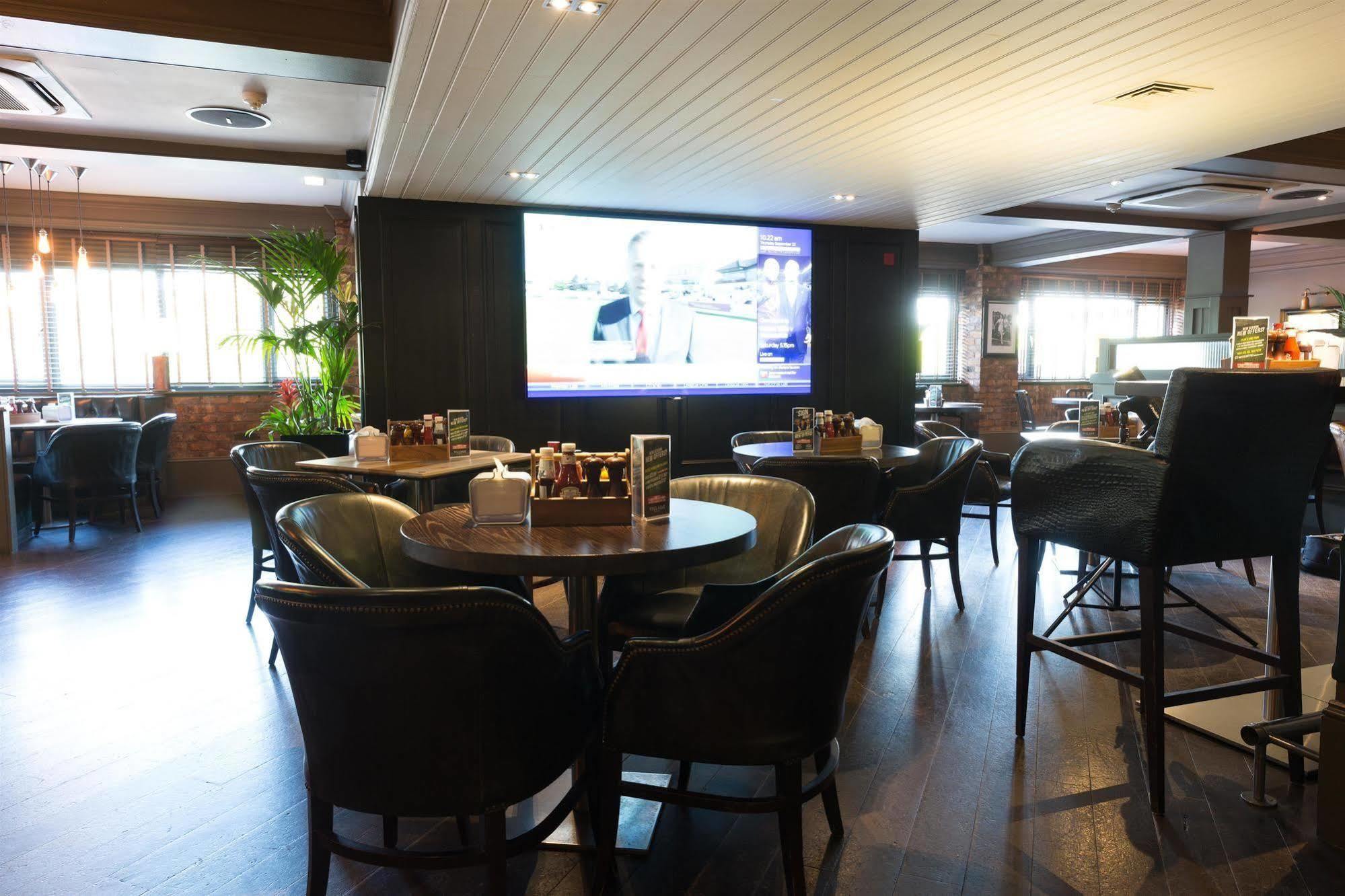 Village Hotel Birmingham دادلي المظهر الخارجي الصورة